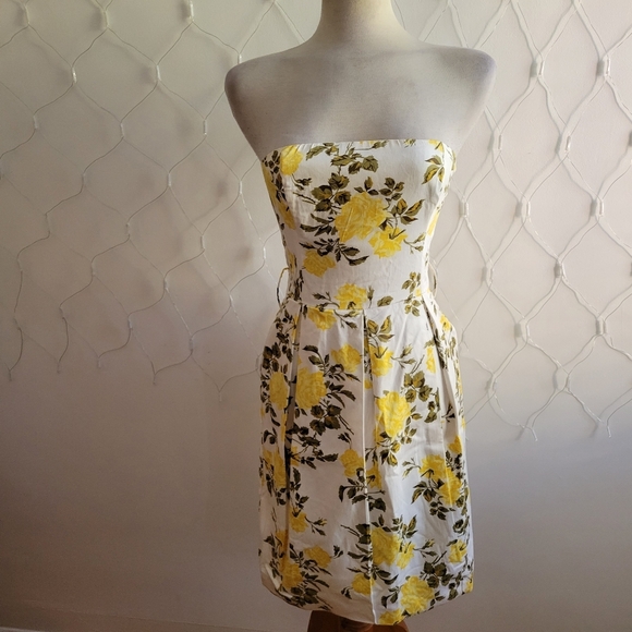 Spring Strapless Retro Floral Dress / Forever 21 / Yellow/White / Size Small - Picture 1 of 7